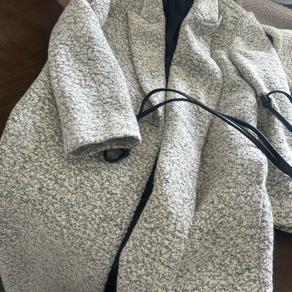 L'Academie Gray Trench Coat with Black Belt - Picture 4 of 5